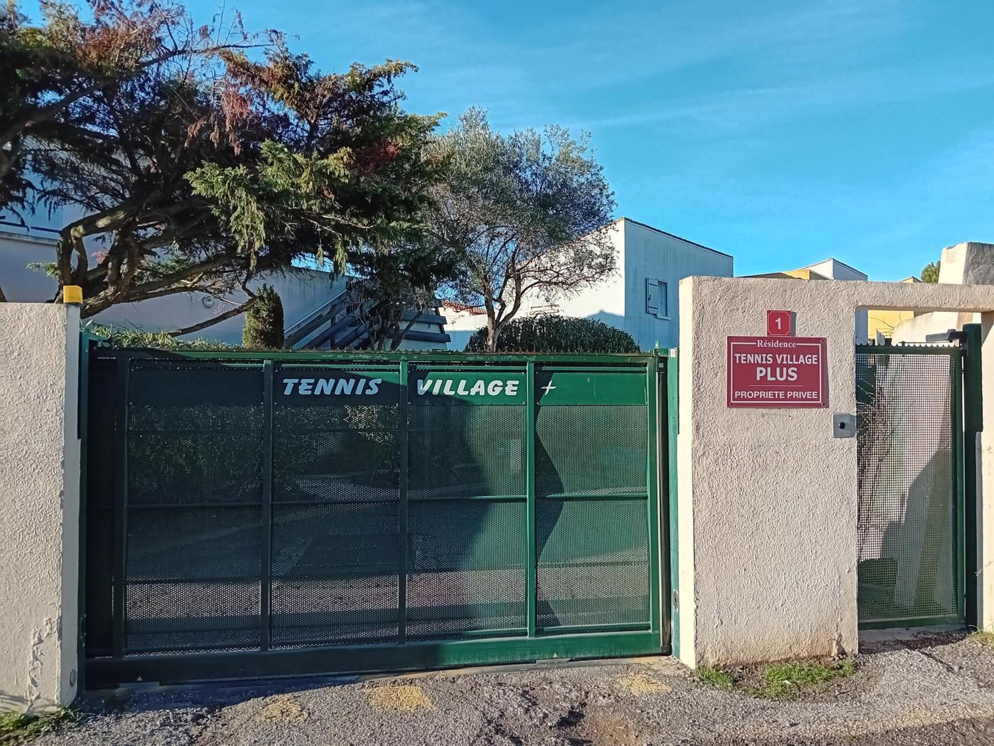 Tennis Village アグド エクステリア 写真